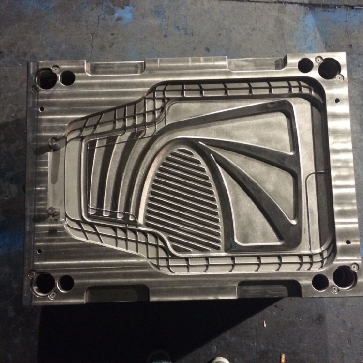 TPE汽車軟腳墊模具廠家